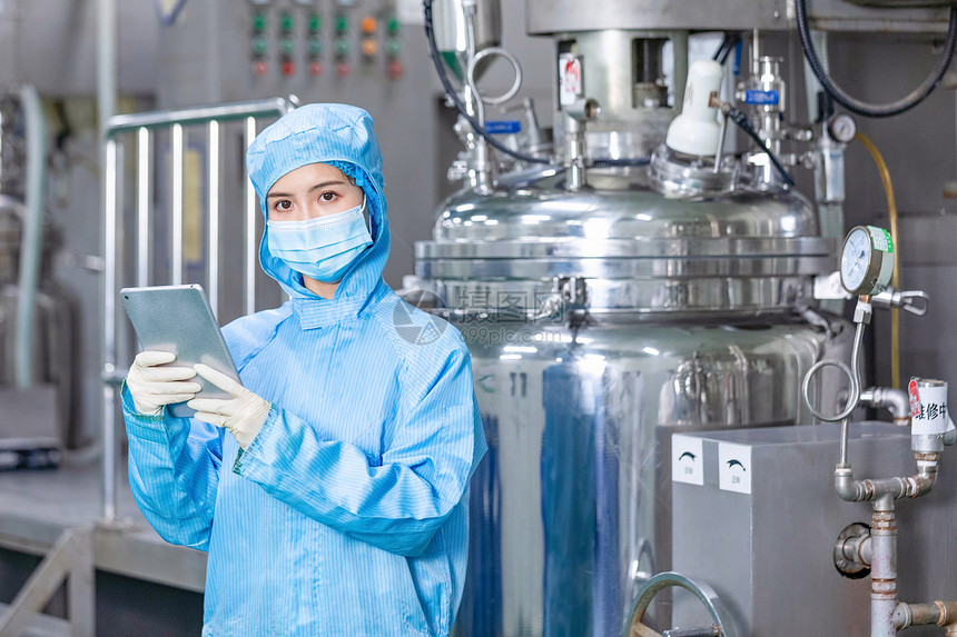 數(shù)字化浪潮下的化工技術(shù)工人 當平板電腦遇見計算機技術(shù)開發(fā)